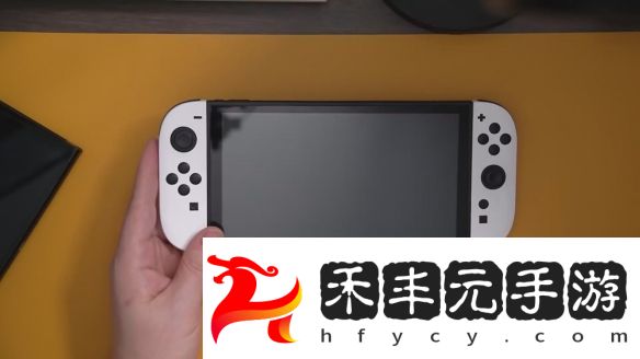 Switch2外觀模型泄露影像：屏幕與手柄尺寸均有提升